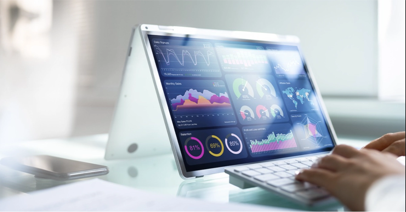 Real Time Social Media Automation for Filling Last